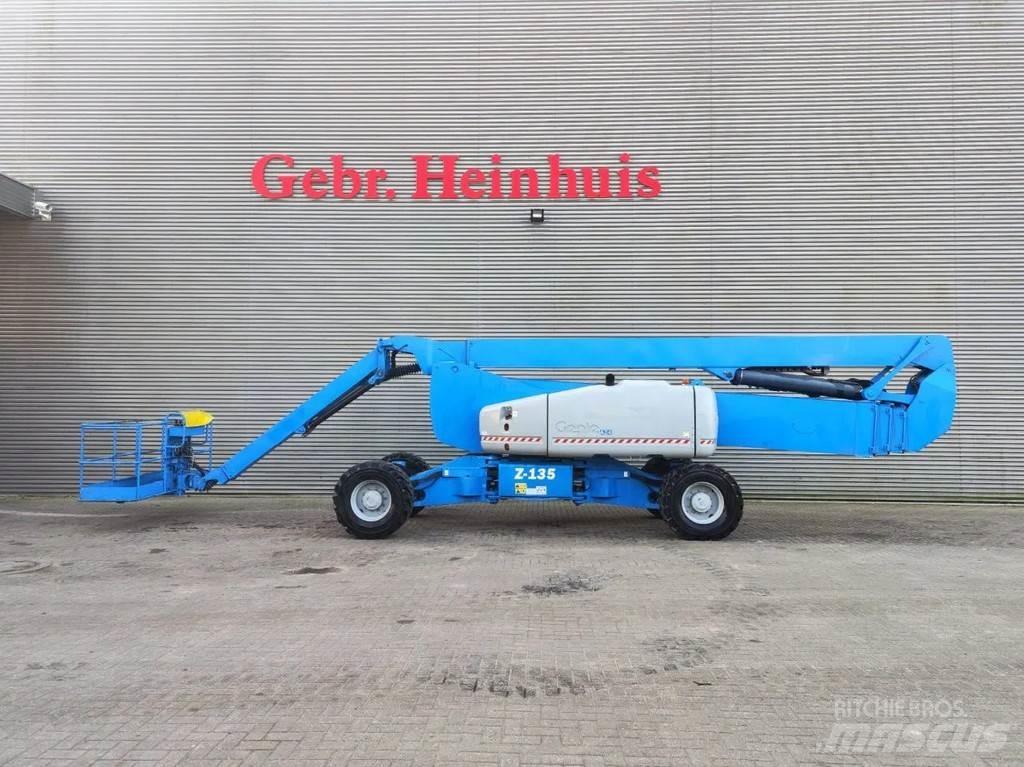 Genie Z-135 رافعات سلة تلسكوبية
