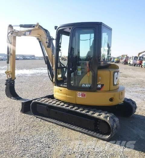 CAT 305.5 حفارات صغيرة أقل من 7 طن (حفارات صغيرة)