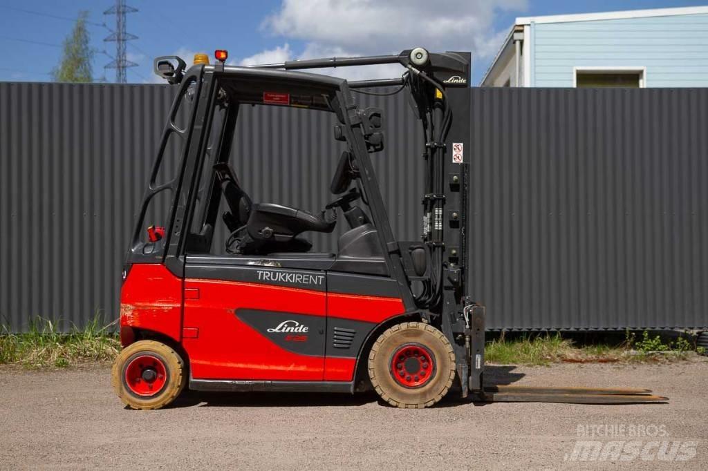 Linde E 25 شاحنات ذات رافعات شوكية تعمل بالكهرباء