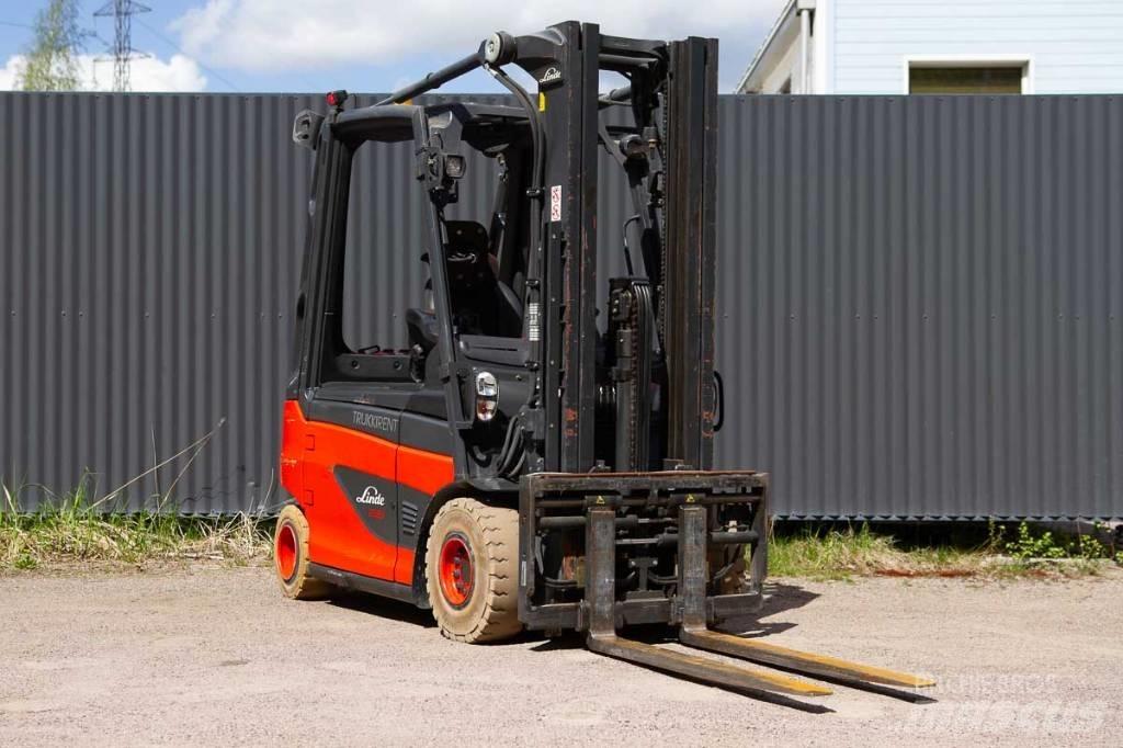 Linde E 25 شاحنات ذات رافعات شوكية تعمل بالكهرباء
