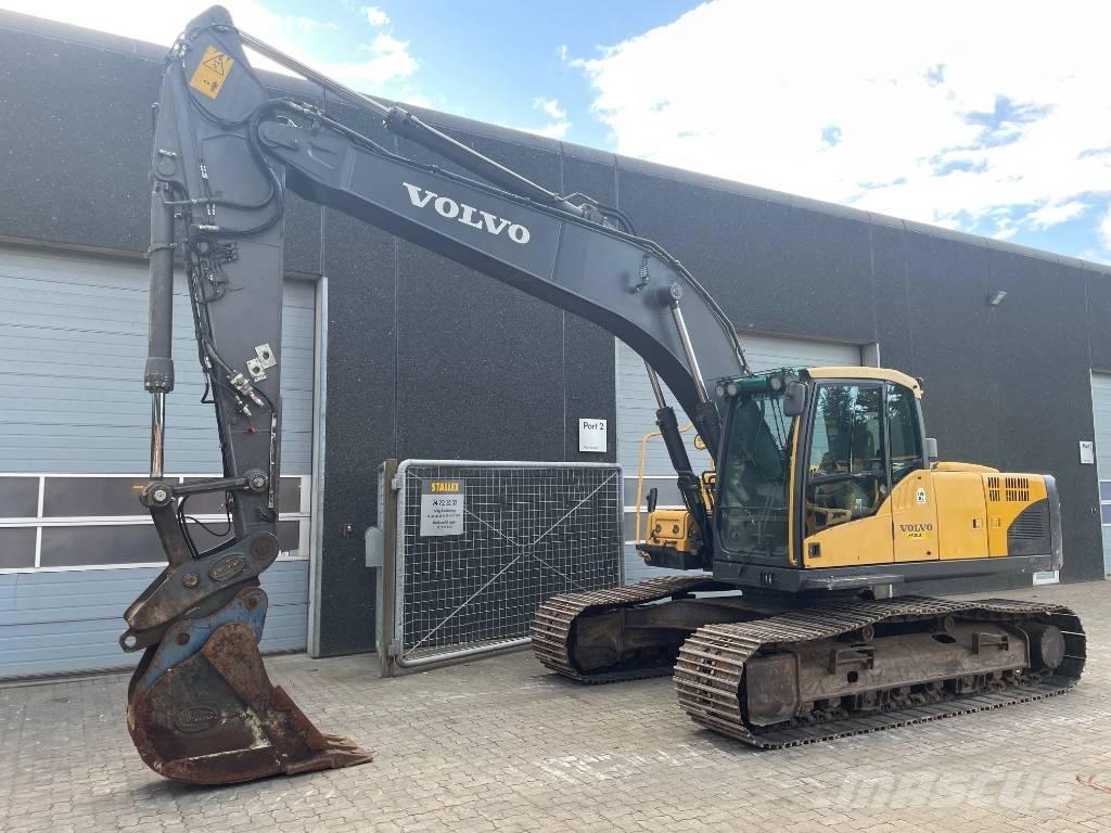 Volvo EC210CL حفارات زحافة
