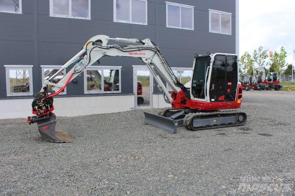 Takeuchi TB 370 حفارات وسط 7 طن - 12 طن