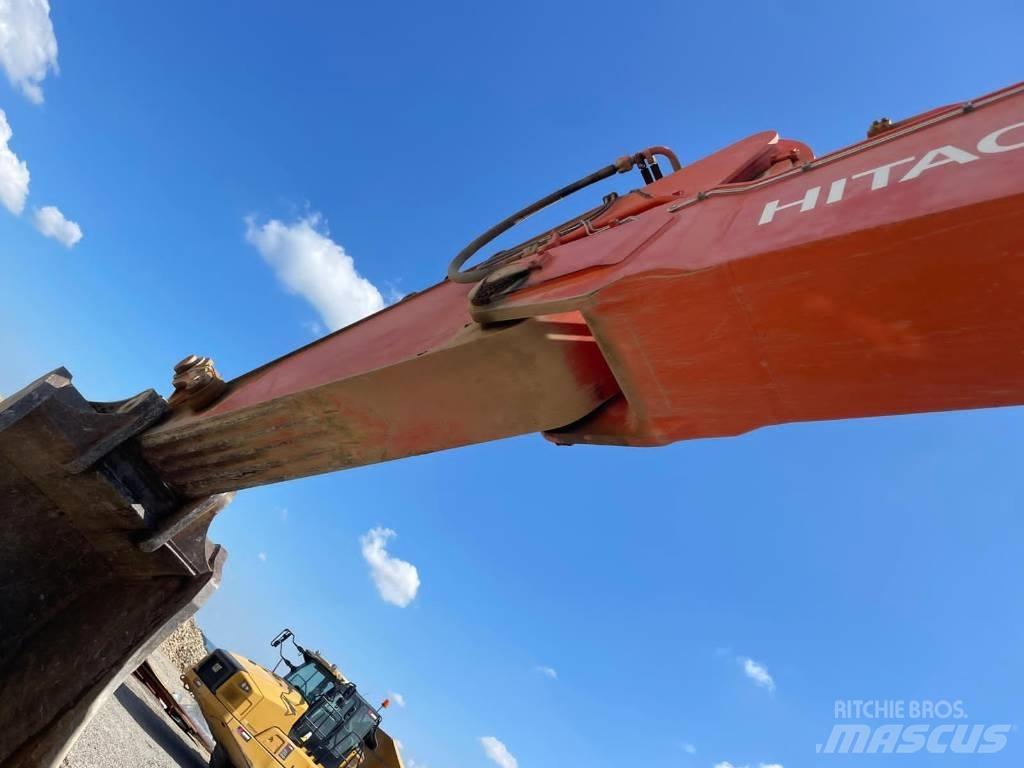Hitachi EX 1200-6 حفارات زحافة