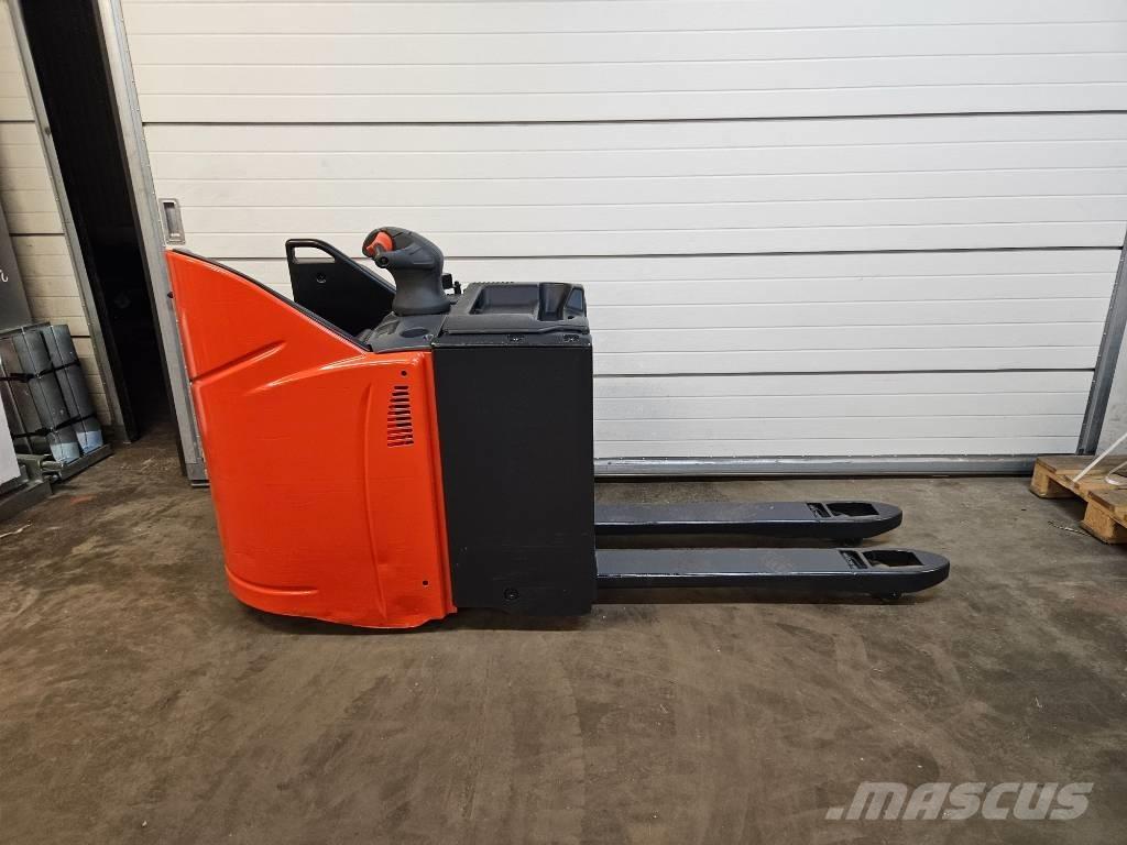 Linde T20SP معدات الرفع منخفض المستوى