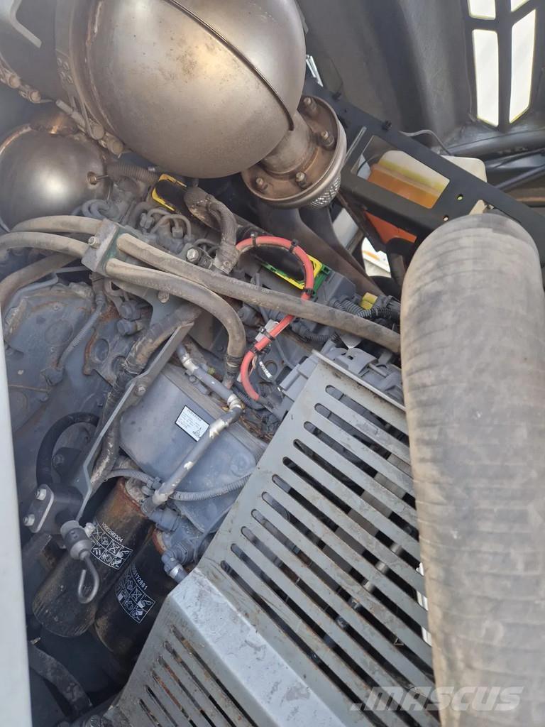 Kramer 8155 لوادر بعجل