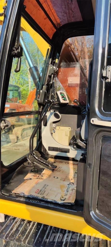 CAT 308E2 حفارات زحافة
