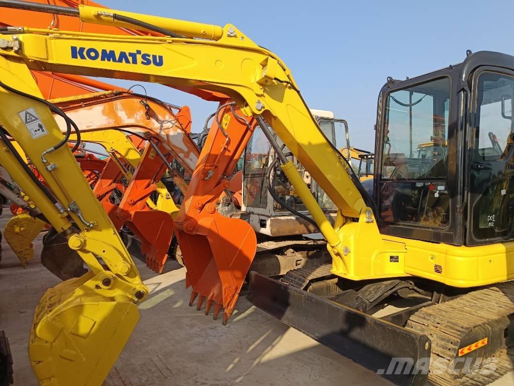 Komatsu PC 55 MR حفارات صغيرة أقل من 7 طن (حفارات صغيرة)