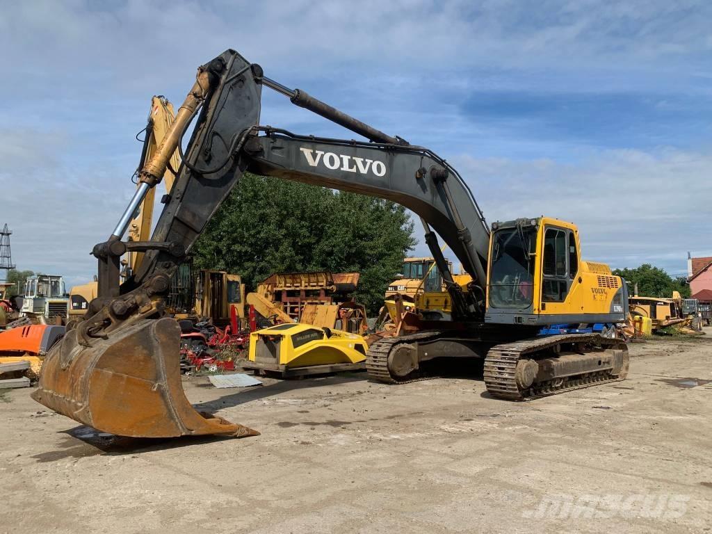 Volvo EC 290 B LC حفارات زحافة