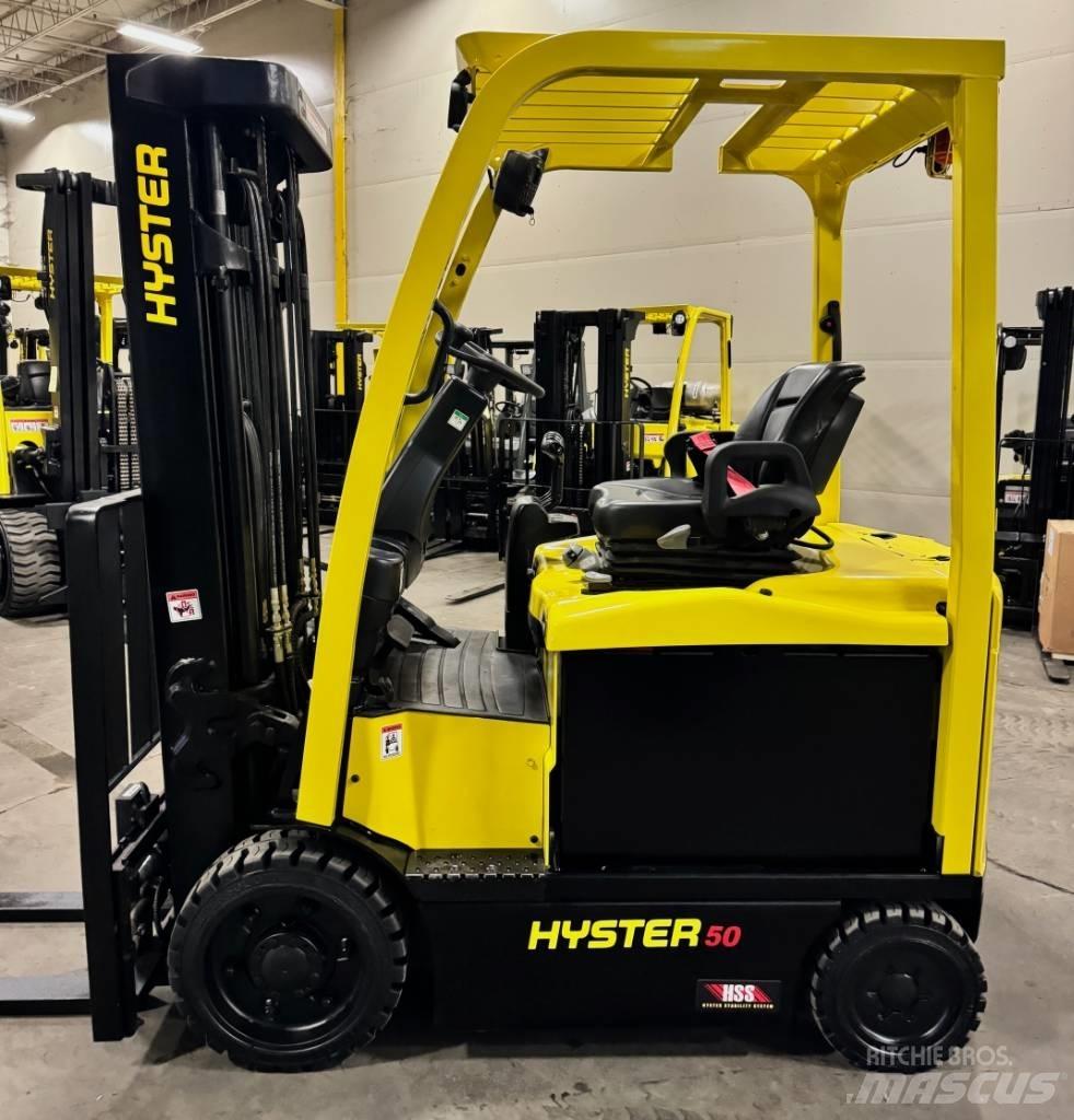 Hyster E 50 XN شاحنات ذات رافعات شوكية تعمل بالكهرباء