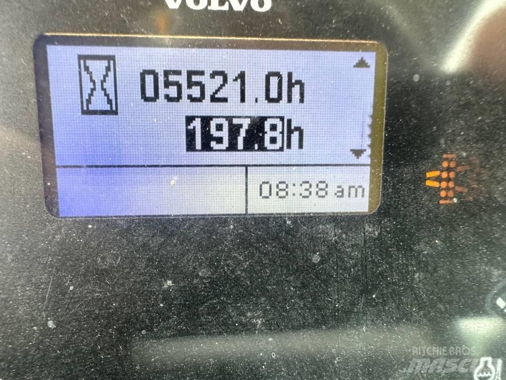 Volvo L 35 G لوادر بعجل