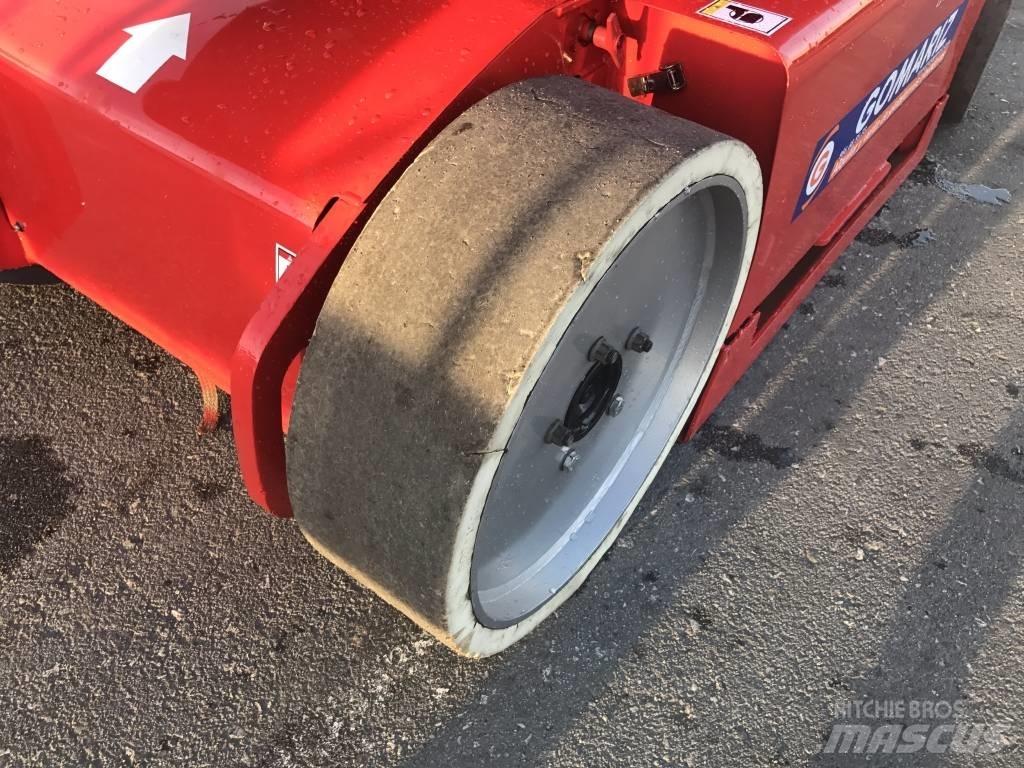 Manitou 120 AET J رافعات سلة مفصلية