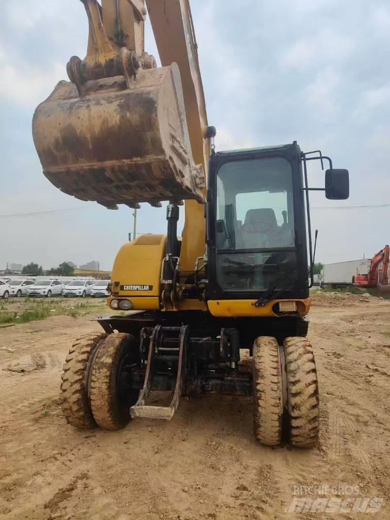 CAT M315D2 حفارات زحافة