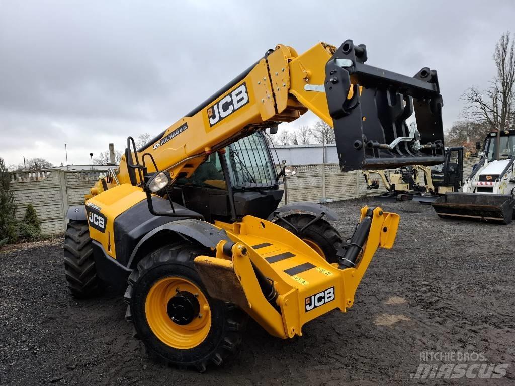 JCB 535-125 مناولات متداخلة