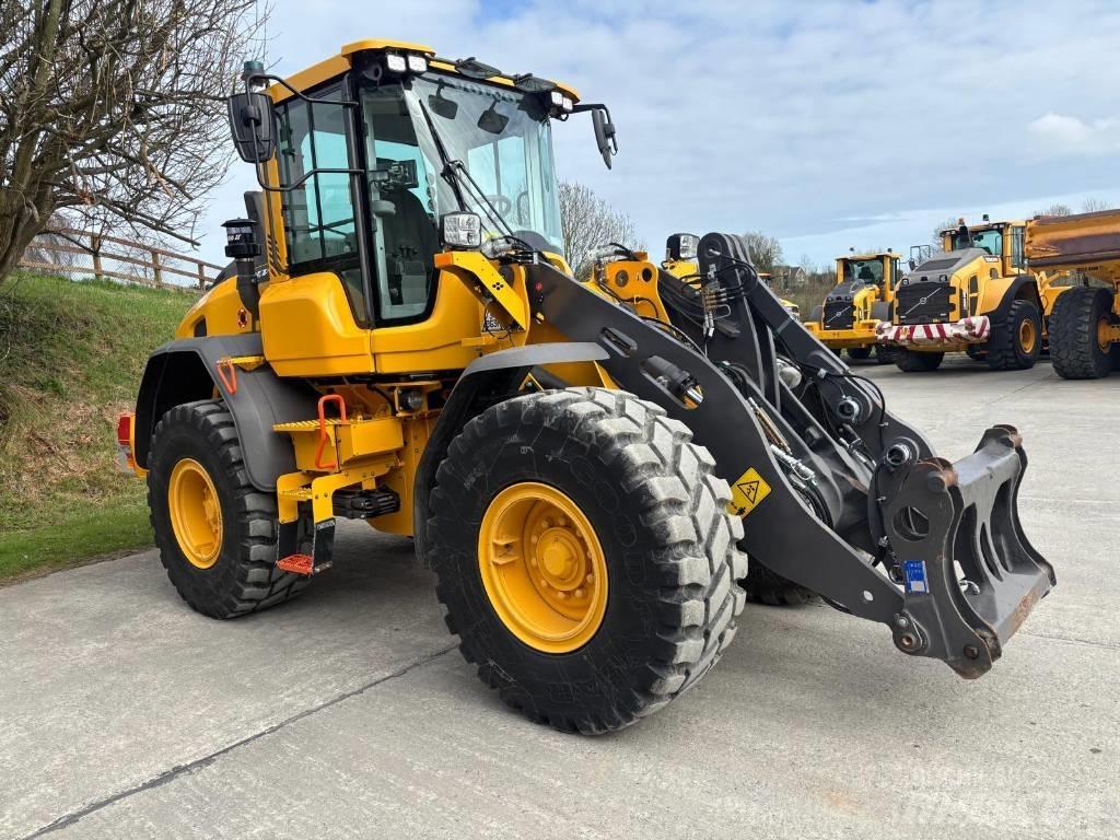 Volvo L 60 H لوادر بعجل
