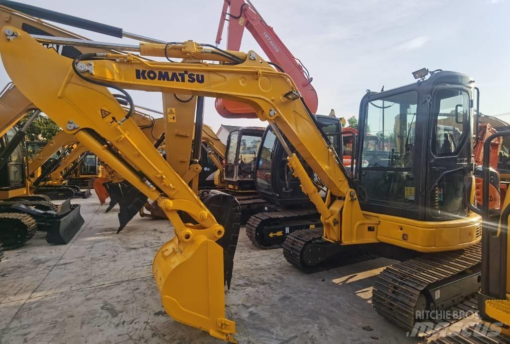 Komatsu PC 55 MR حفارات صغيرة أقل من 7 طن (حفارات صغيرة)