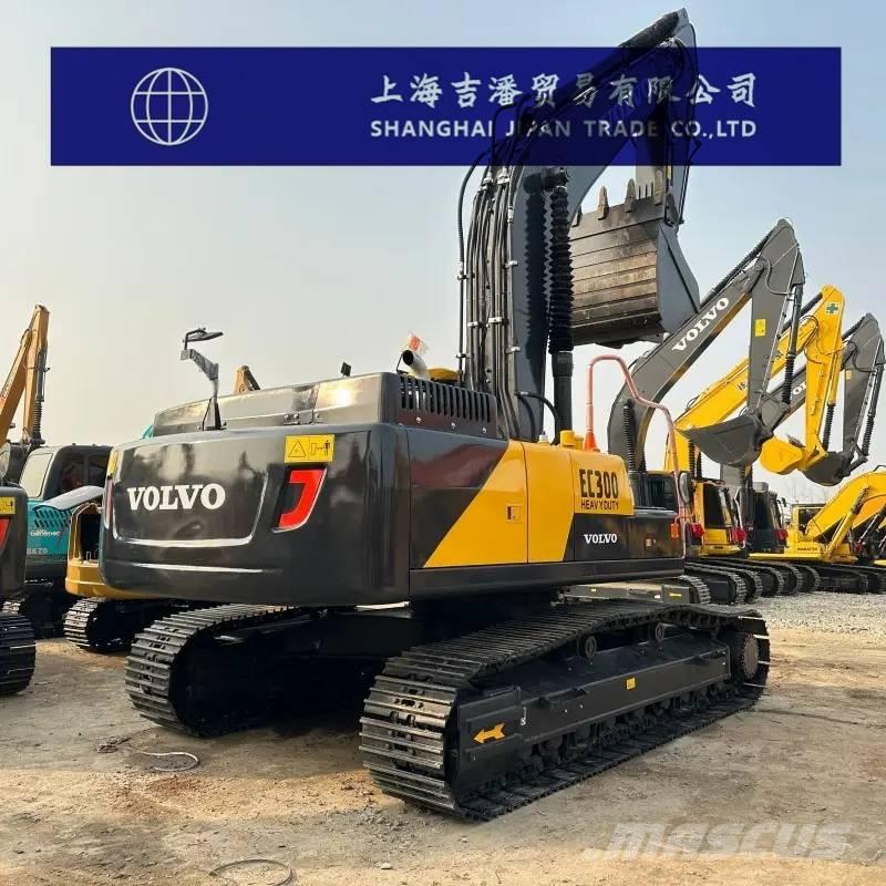 Volvo EC 300 حفارات زحافة