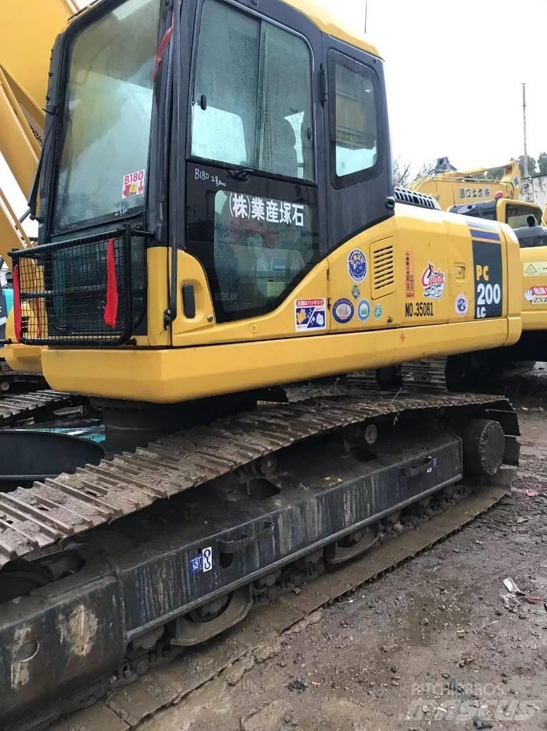 Komatsu pc200-7 حفارات زحافة