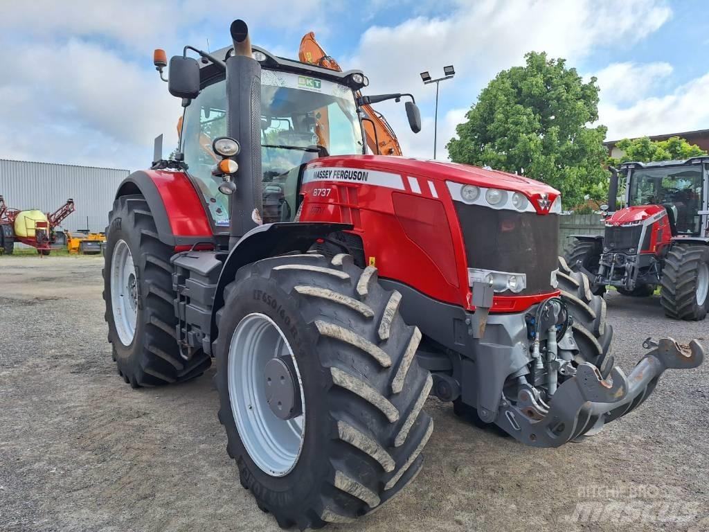 Massey Ferguson 8737 الجرارات