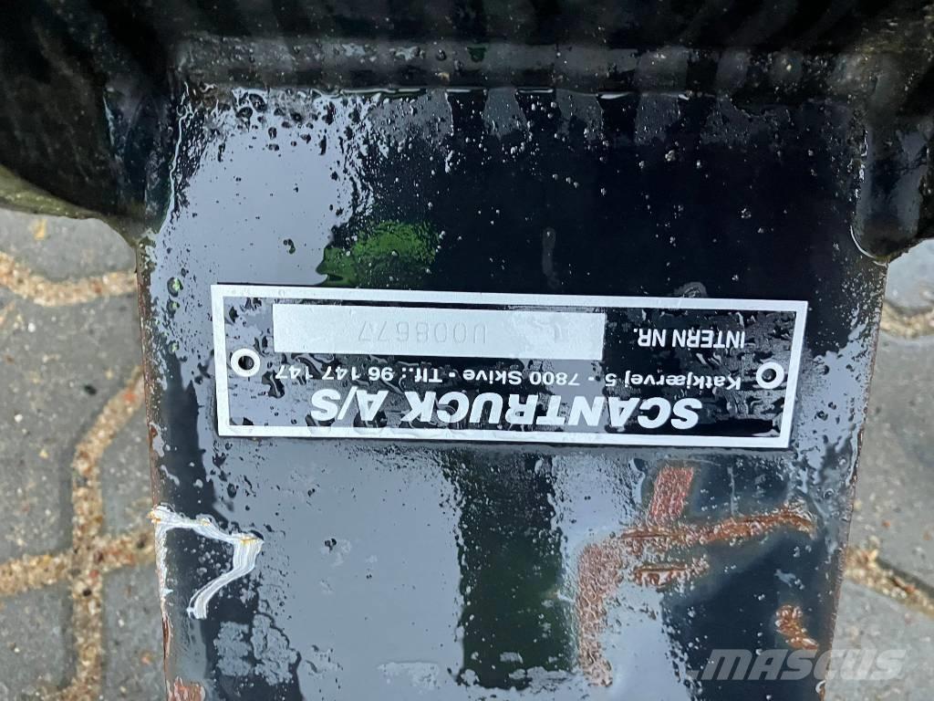 Manitou 1740 مناولات متداخلة