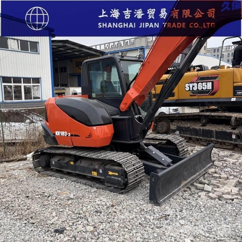 Kubota 183 حفارات زحافة