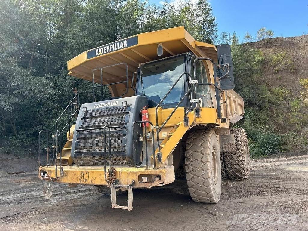 CAT 773F شاحنات المخلفات الصلبة