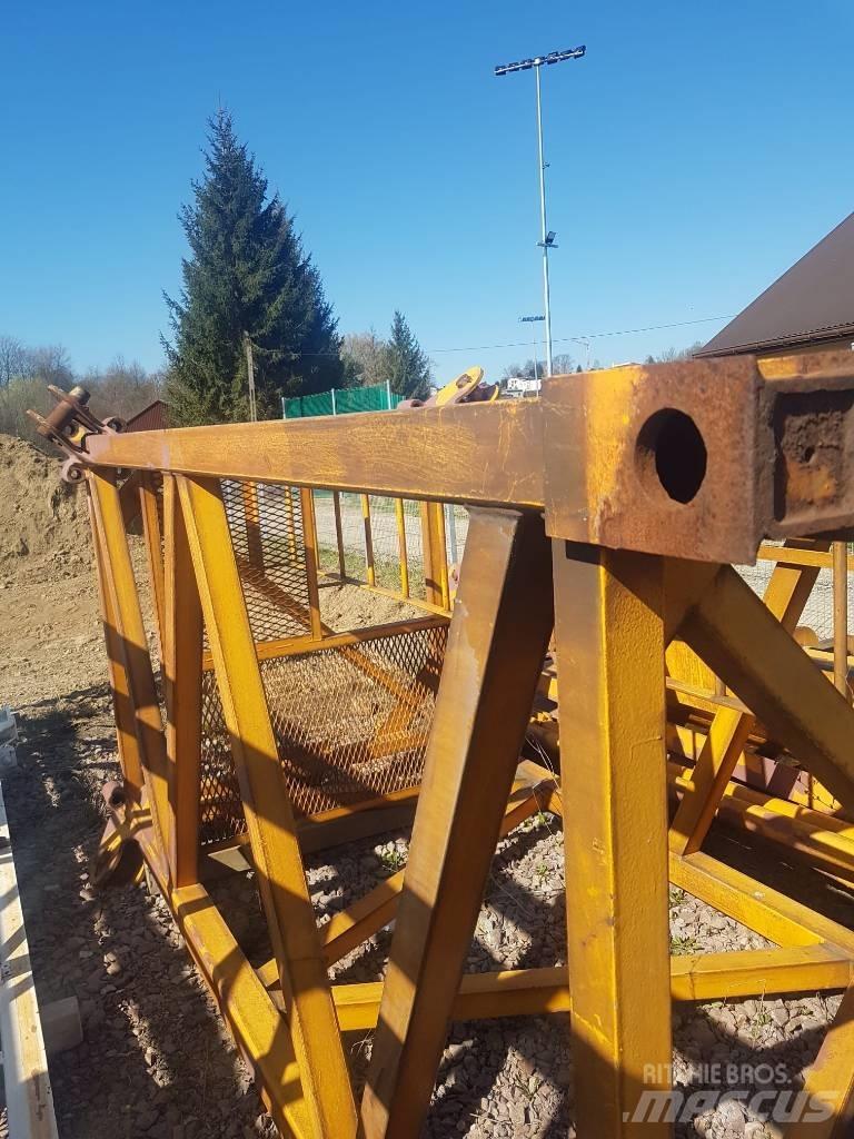 Liebherr 120 HC رافعات برجية