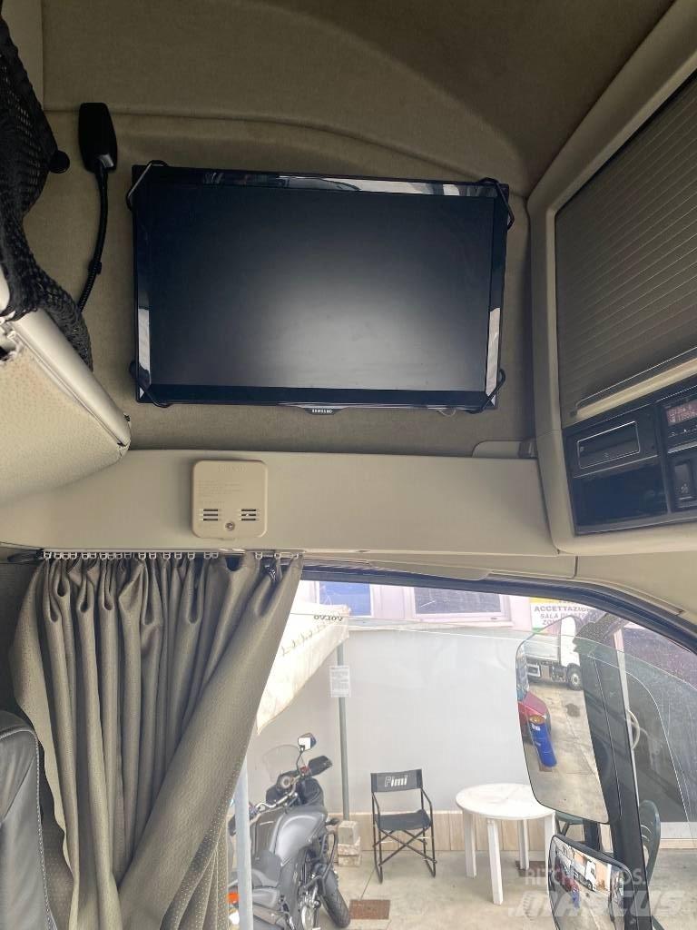 Volvo FH 540 وحدات الجر