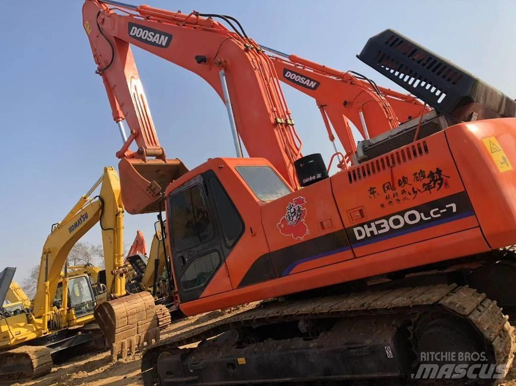 Doosan 300-7 حفارات زحافة