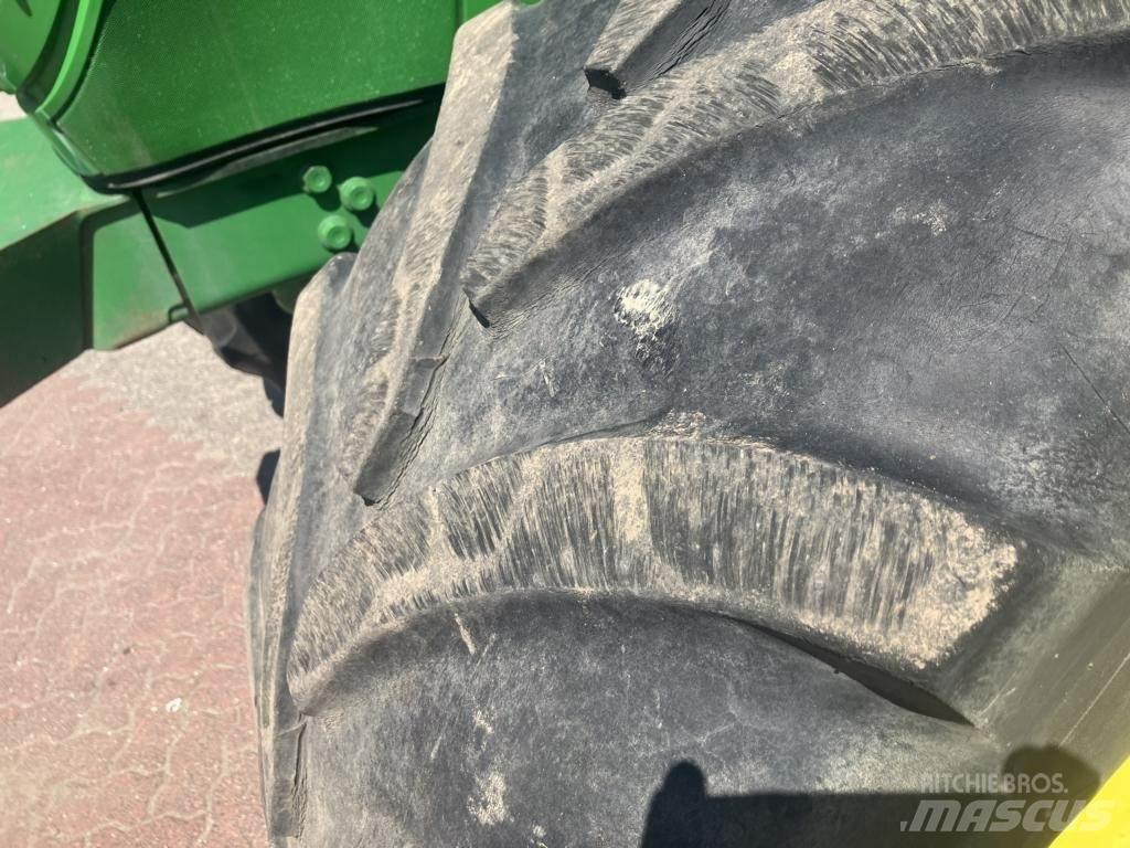 John Deere 6170R الجرارات