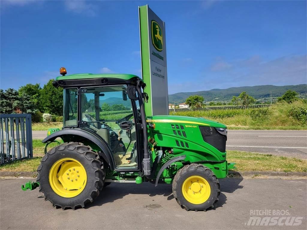 John Deere 5090GV الجرارات