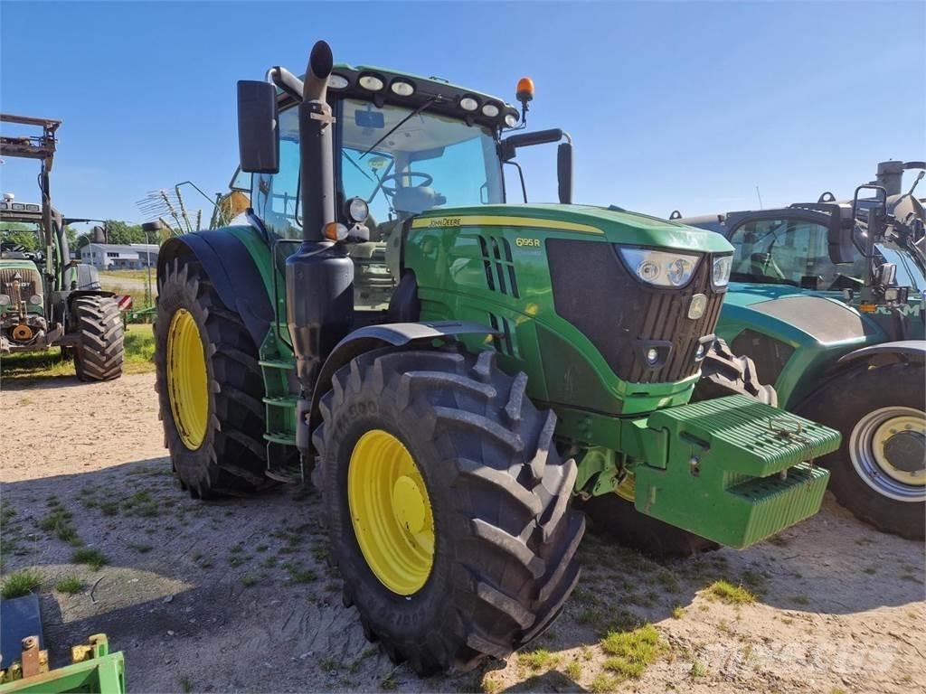 John Deere 6195R الجرارات