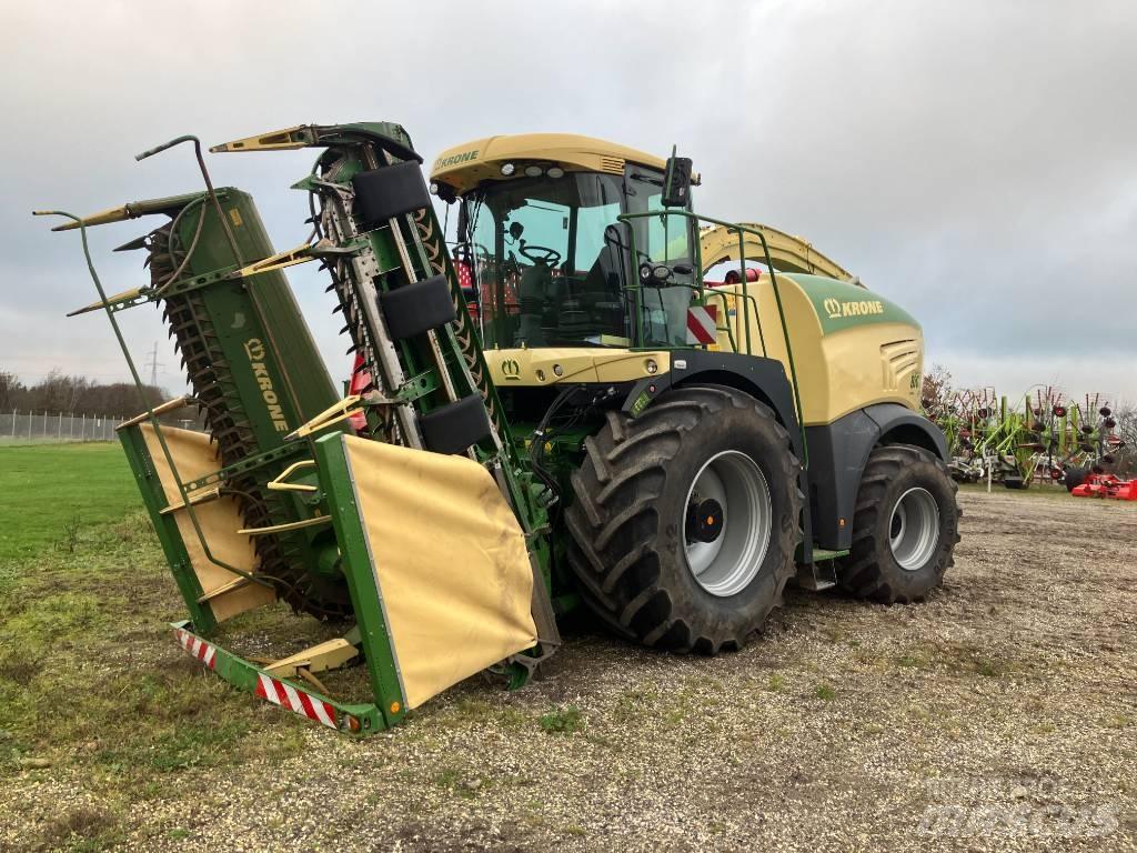 Krone Big X 630 علافات ذاتية الدفع