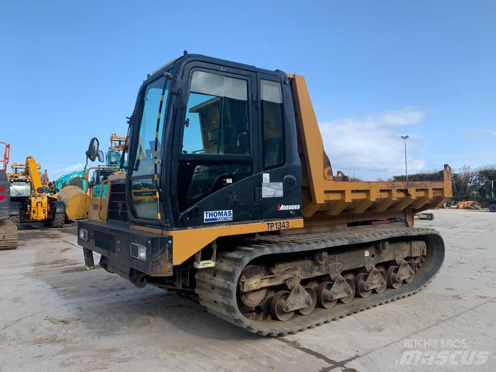 Morooka MST 2200 V D عربات نقل قلابة مجنزرة