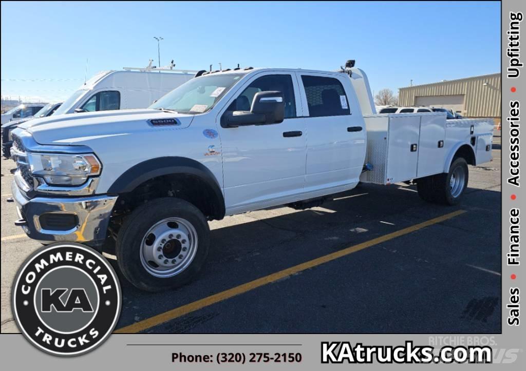 RAM 5500 TRADESMAN شاحنات خفيفة/مفصلية الجوانب