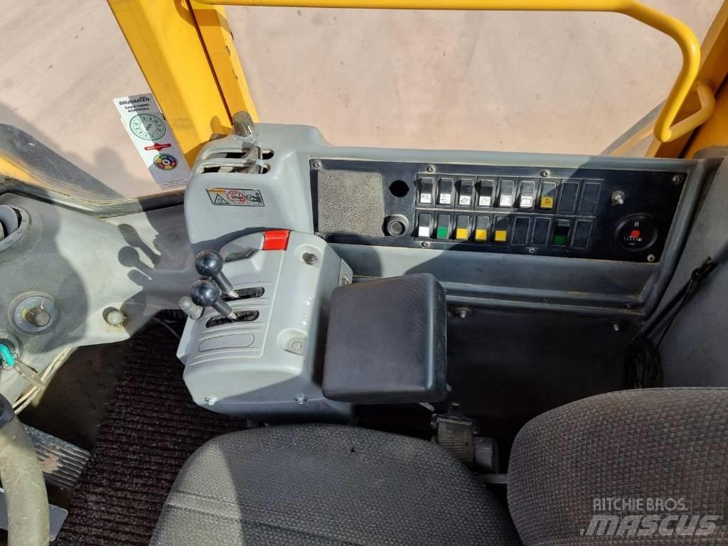 Volvo L 180 E لوادر بعجل