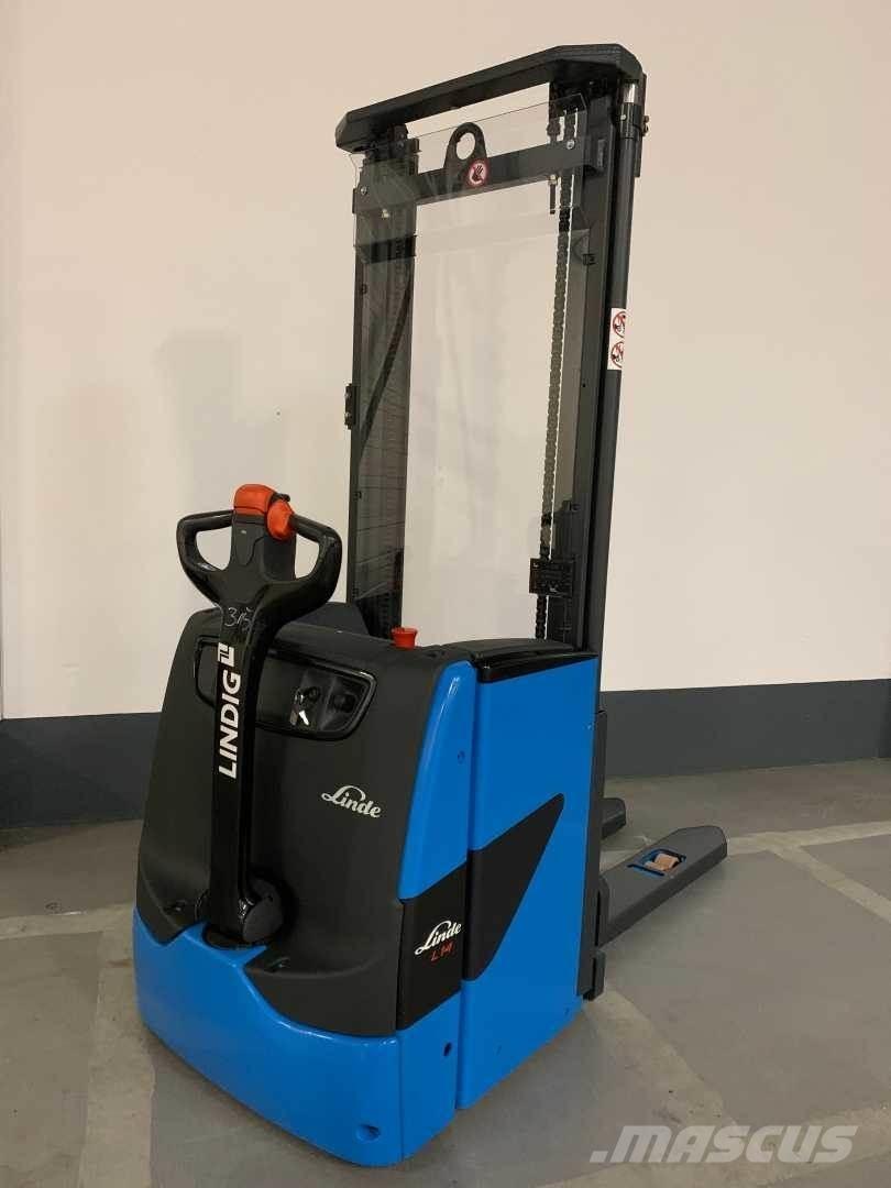 Linde L14 معدات التكديس الجوالة