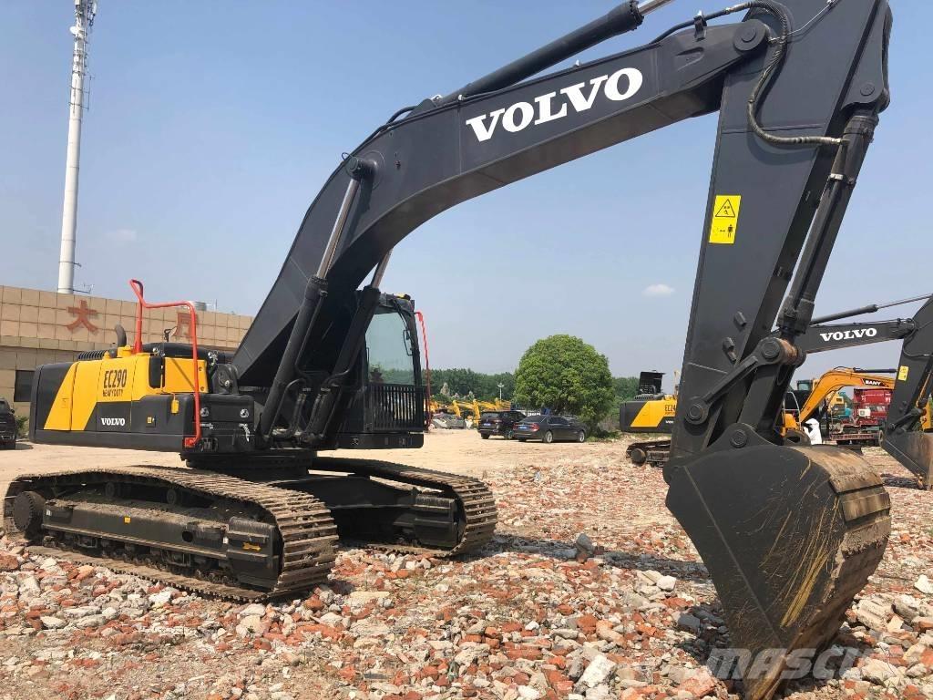Volvo EC290 حفارات زحافة