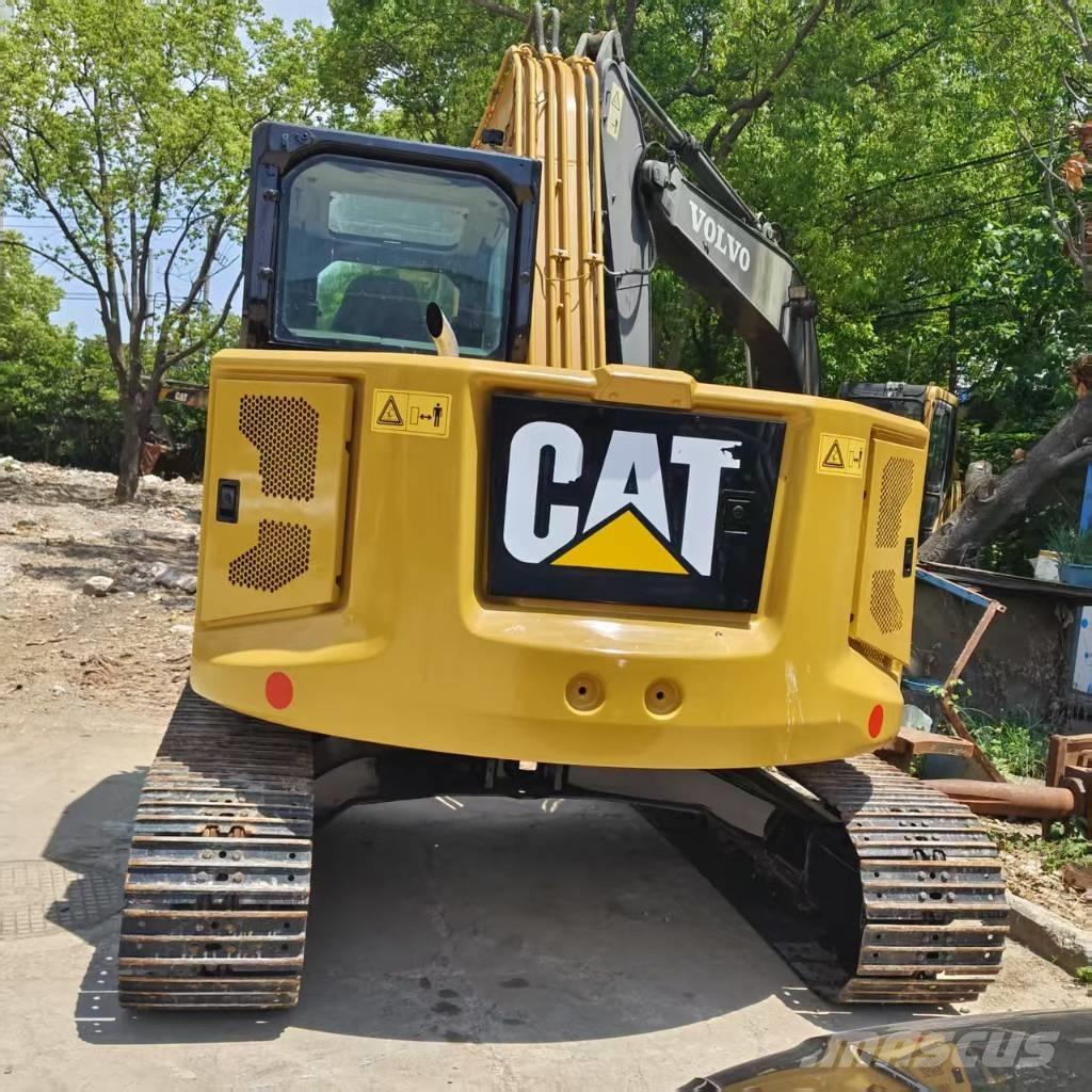 CAT 310 حفارات زحافة