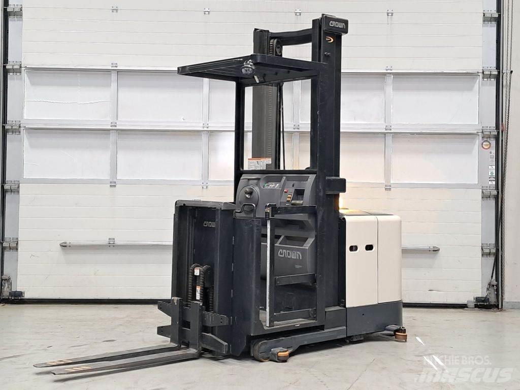 Crown SP3512 معدات الرفع عالي المستوى