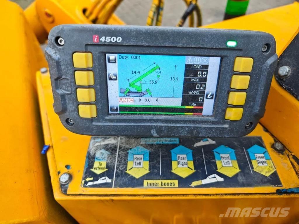 Unic URA 376 C رافعات صغيرة