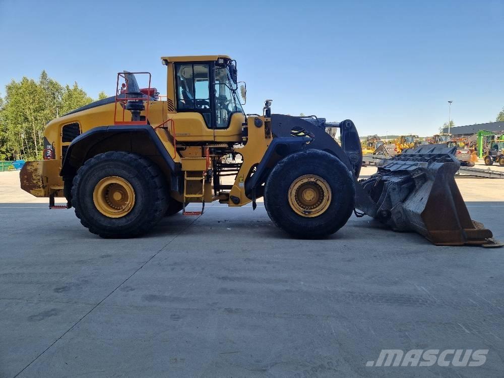 Volvo L 260 H لوادر بعجل