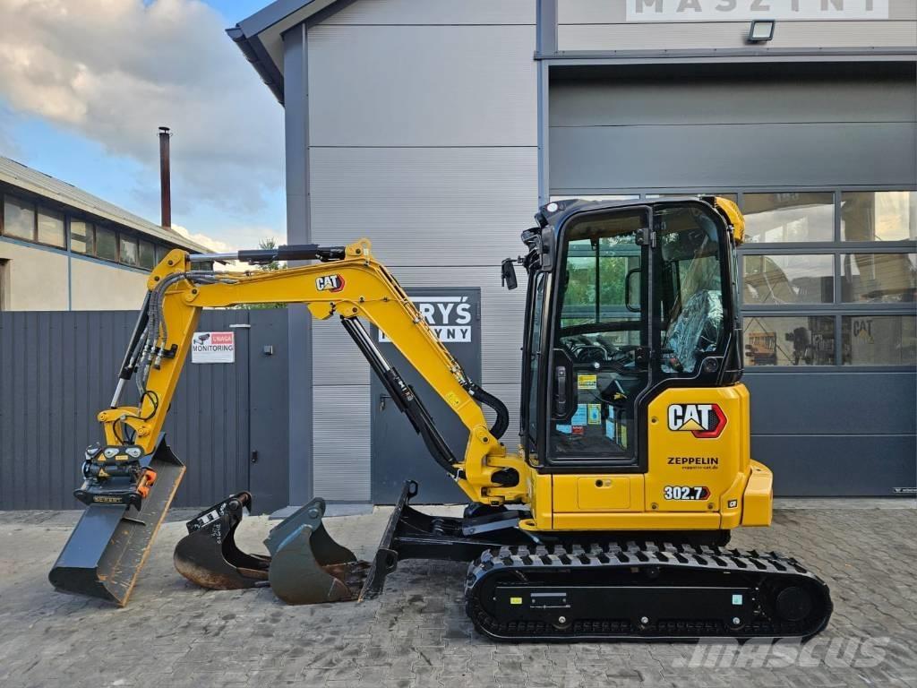 CAT 302.7 CR حفارات صغيرة أقل من 7 طن (حفارات صغيرة)