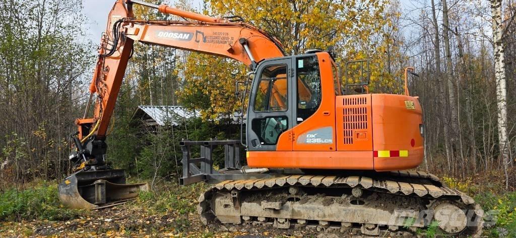 Doosan DX 235 LCR حفارات زحافة