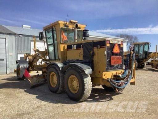 CAT 140 H معدات تمهيد الطرق