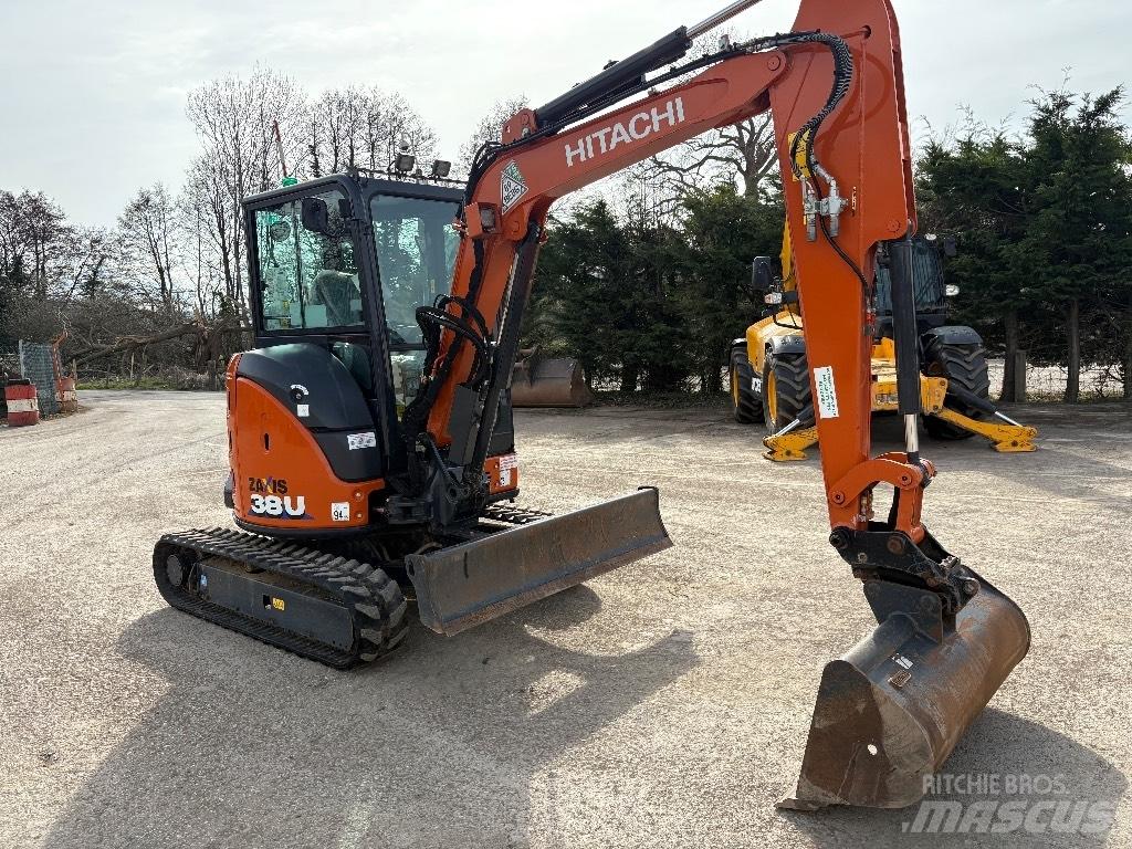 Hitachi ZX 38 U-6 حفارات صغيرة أقل من 7 طن (حفارات صغيرة)