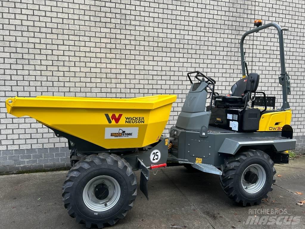 Neuson DW 30 عربات نقل قلابة للمواقع