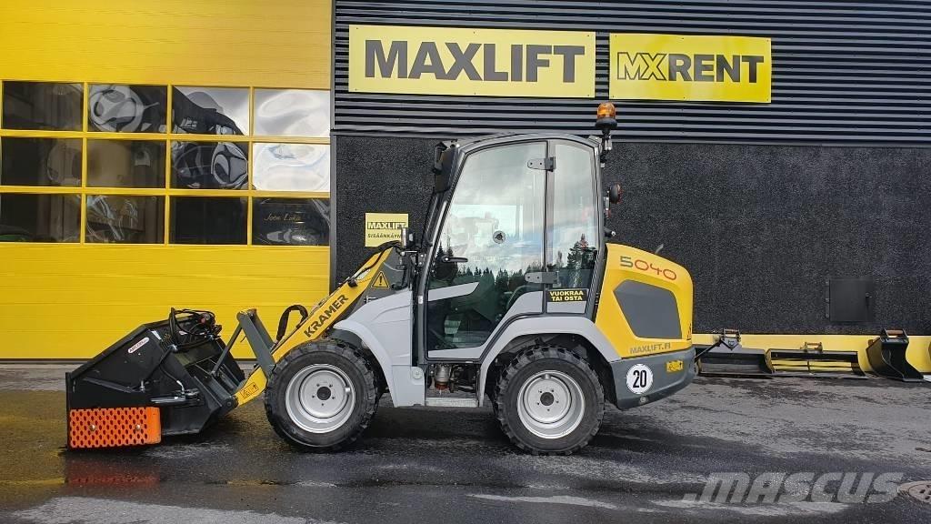 Kramer 5040 لوادر صغيرة