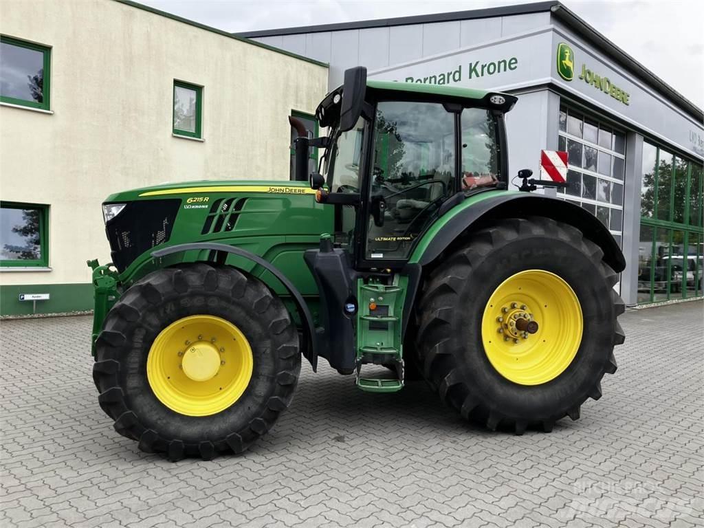 John Deere 6215R الجرارات