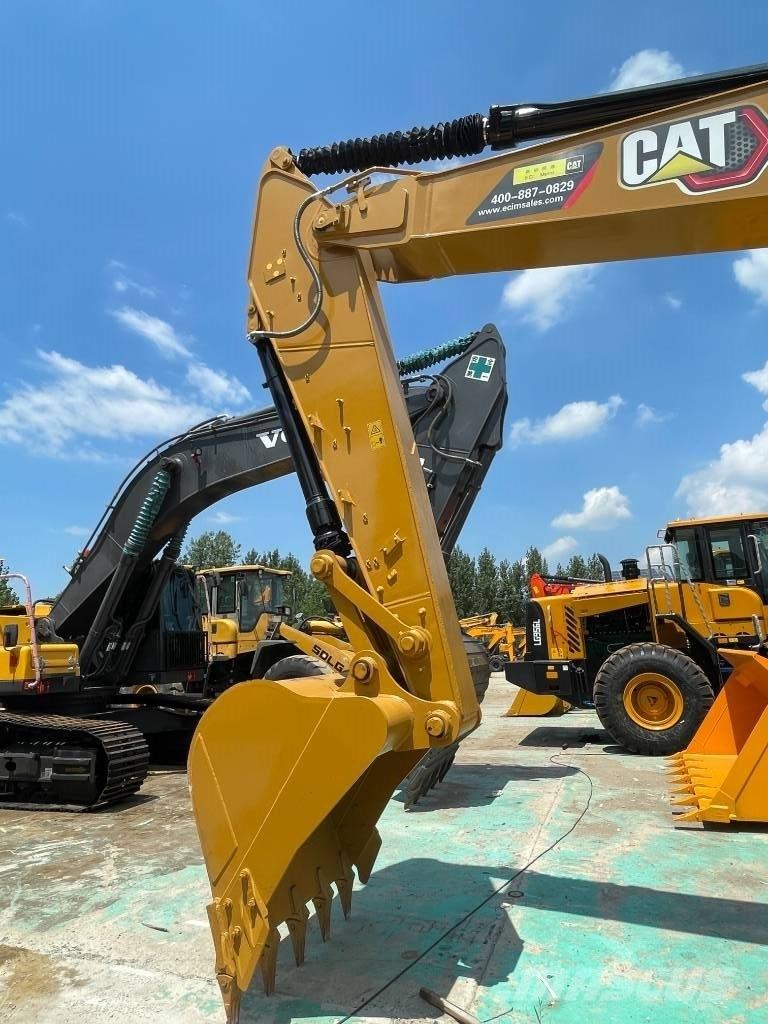 CAT 320 GC حفارات زحافة