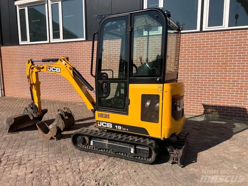 JCB 19C-1 حفارات صغيرة أقل من 7 طن (حفارات صغيرة)